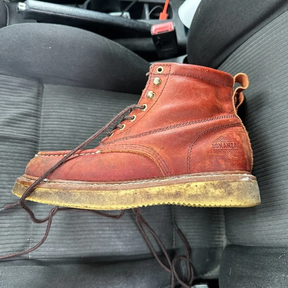 BONANZA 🥾 Frontier Classic 8” Moc Toe Boots